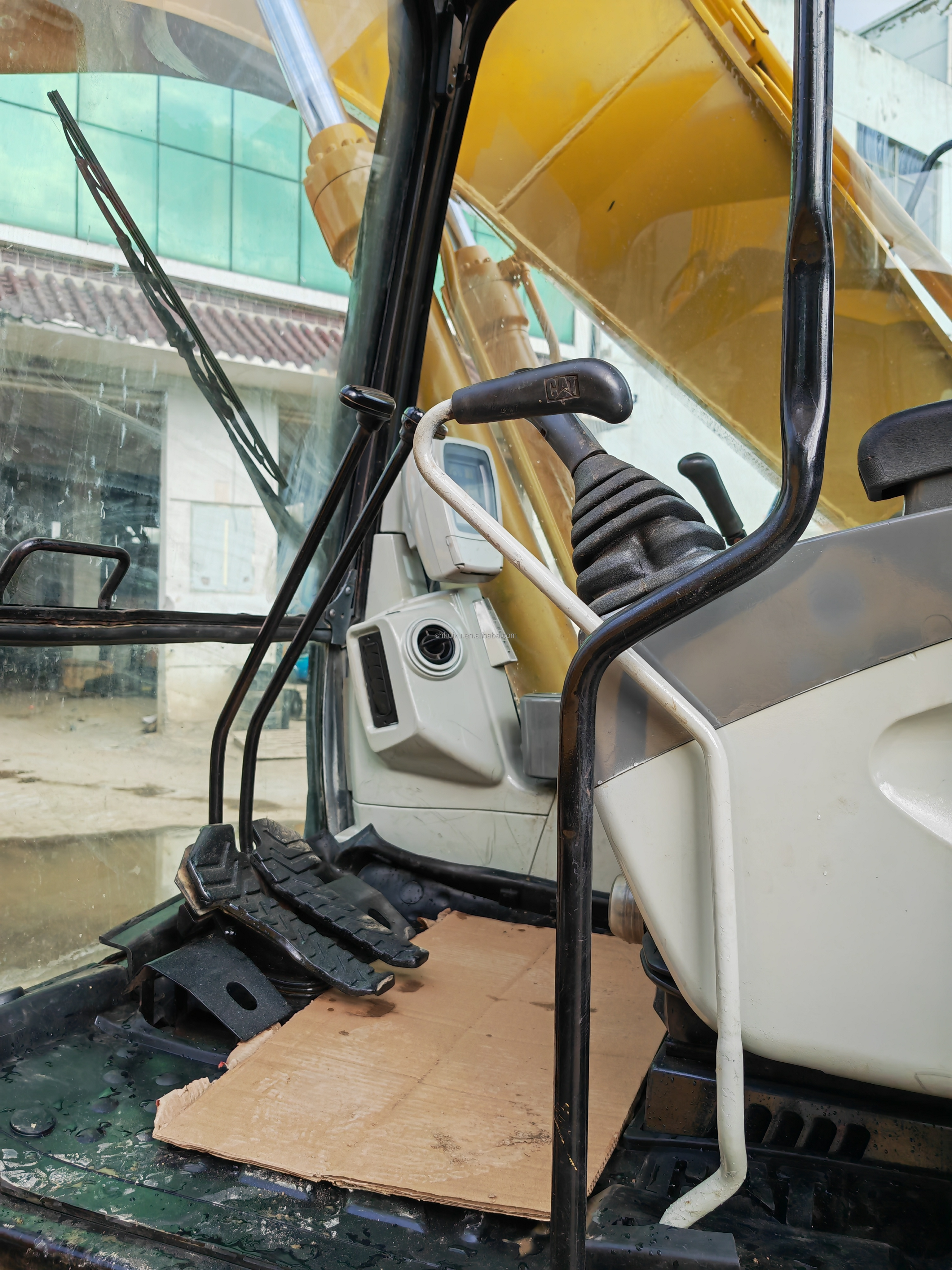 20TON used bagger CAT320C CAT320D CAT320GC CAT323D Prime crawler excavator CAT320C second hand low price