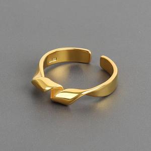 Wholesale 18K Gold Fancy Ladies Ring For Women Lightweight Multi Scene from china suppliers