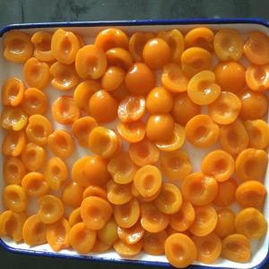 Wholesale FDA Certified Canned Apricots Halves In Syrup Canned Fruit For Eating from china suppliers