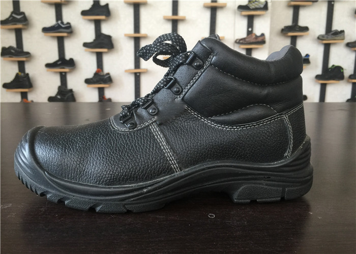 Black High Fitness Leather Safety Shoes Rubber / PU Outsole With Flat Lace