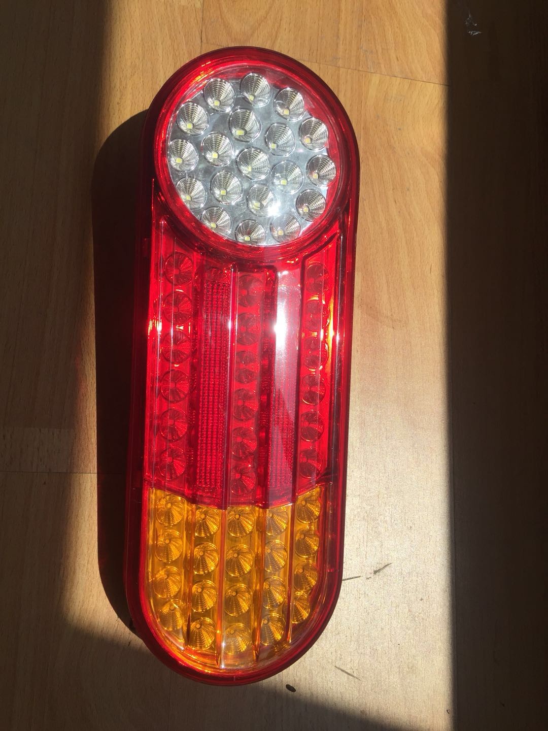 FOR HYUNDAI KIA TRUCK PARTS-HYUNDAI H100 PARTS-TAIL LAMP OEM 92401-4F030 92402-4F030