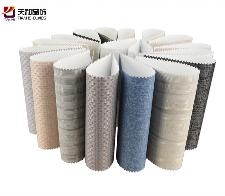 China Supplier High Quality 100% polyester jacquard blackout window roll blinds fabric for roller blinds