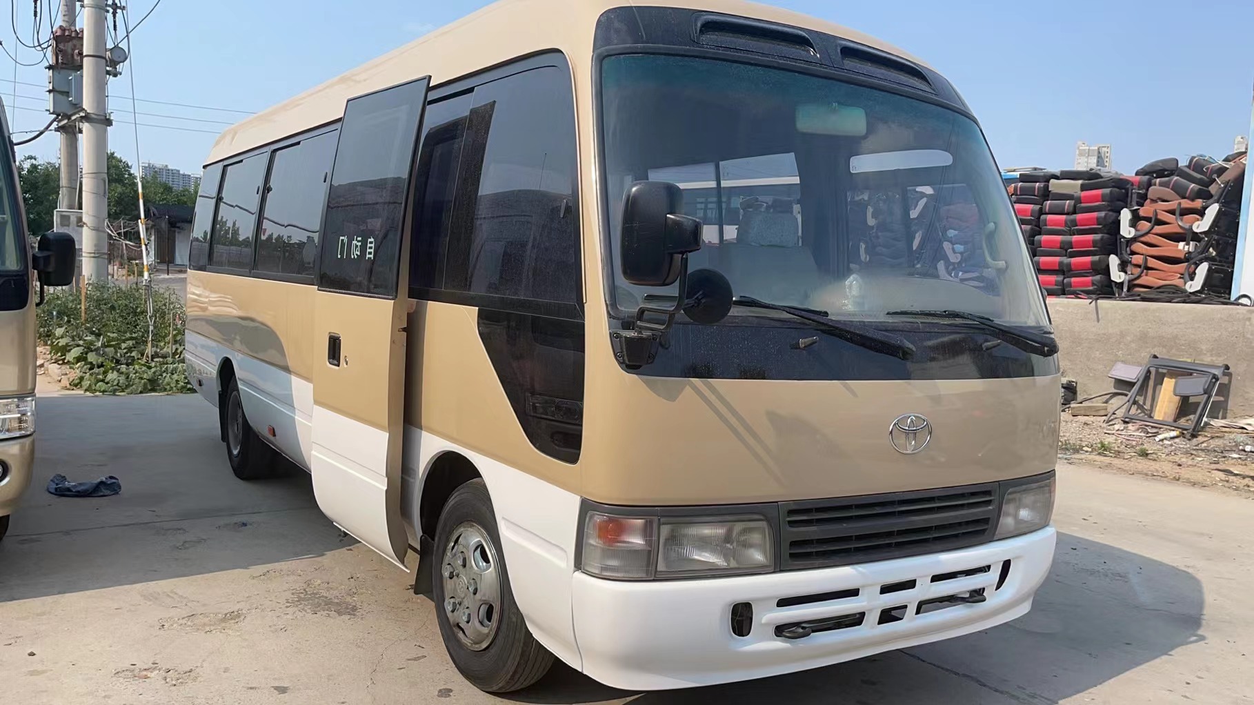 ABS Equipped Original Japanese Coaster Bus Mini Bus 30 Seats for B2B
