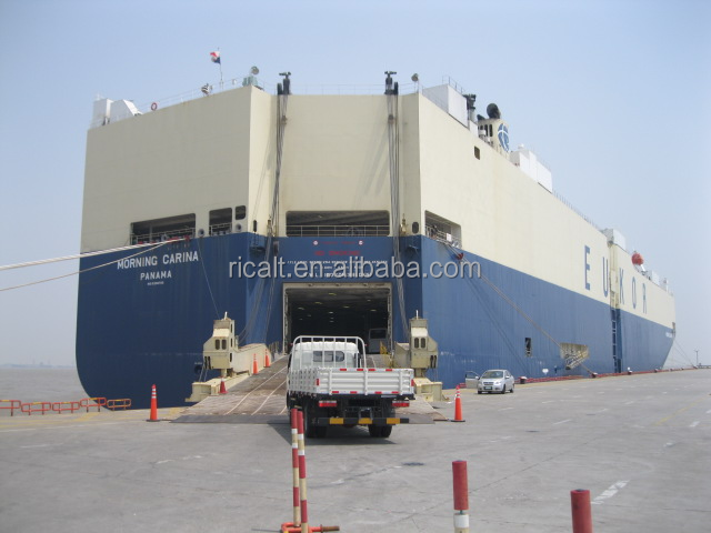 Manual Transmission Dongfeng 4x4 6x6 Troop Truck for Mountain Delivery Logistics