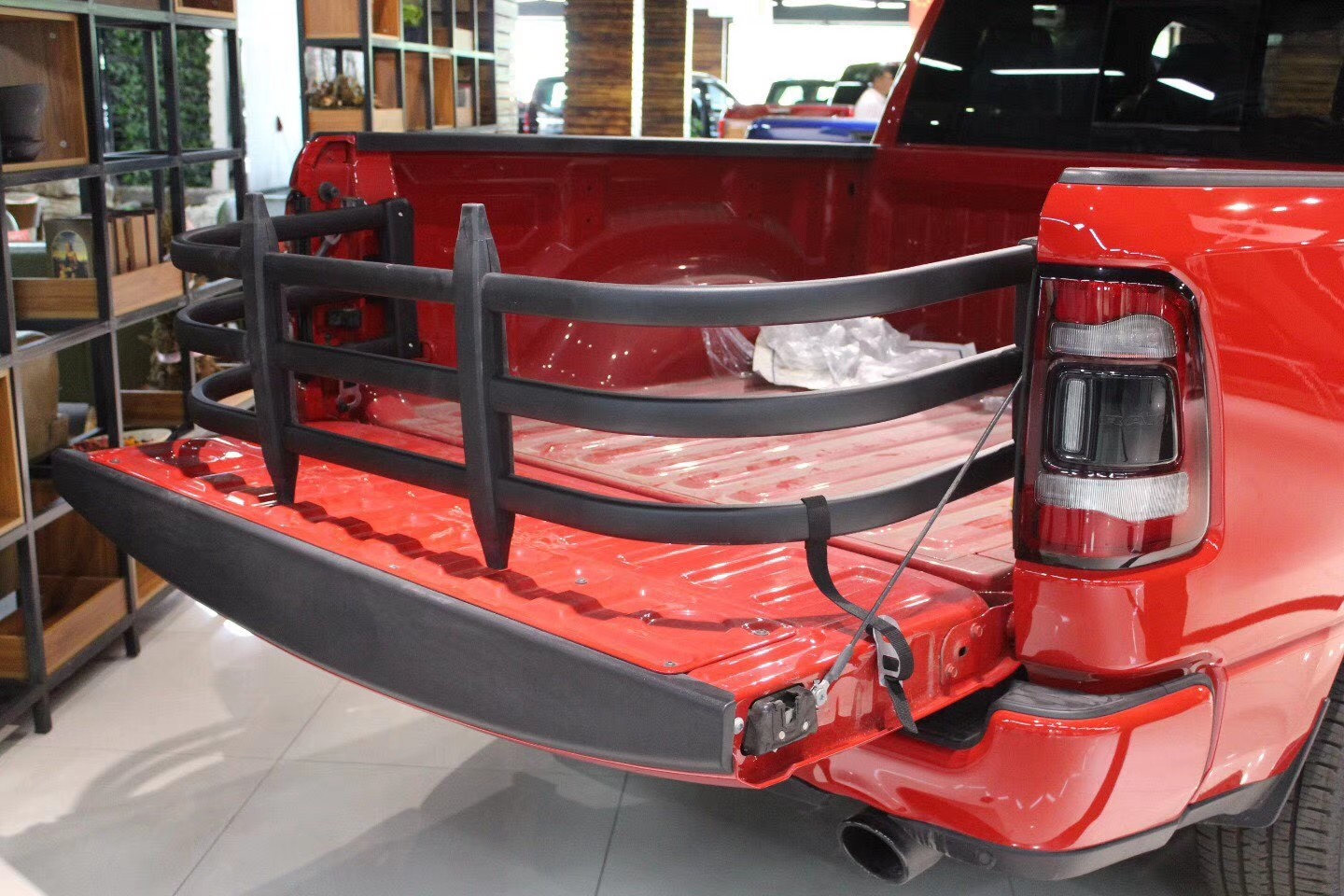 OEM Manufacturer Wholesale Pickup 4X4 Universal Truck Bed Extender For F-150 Tacoma Tundra Dodge Ram Hilux D-Max