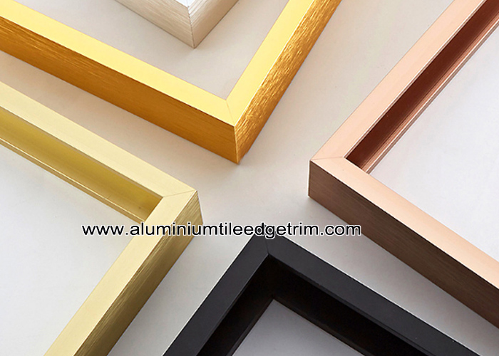 wall picture fram mouldings with brushed sides