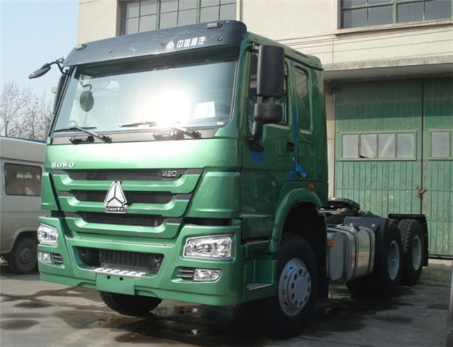 EURO II Tractor Head Trucks 420 HP 6 * 4 Drive Wheel Diesel Fuel Type