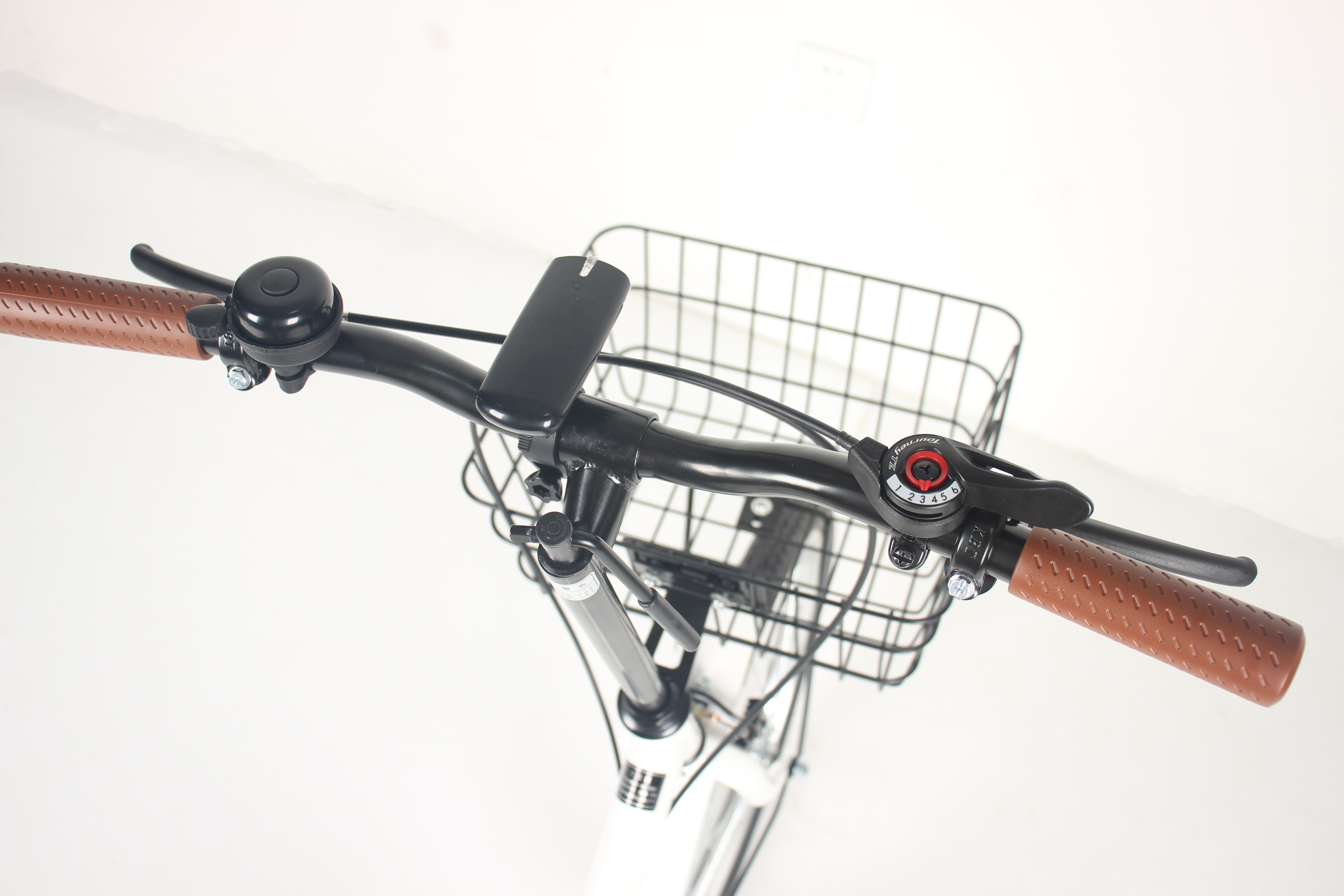 6 speed Gears Folding Urban Cycle Lightweight Versatile For Urban Explorations