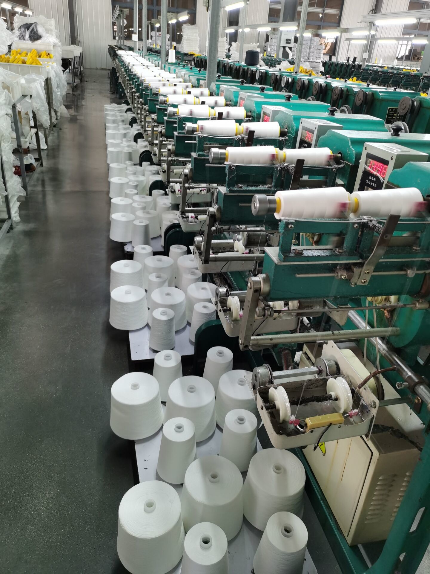 Uv Resistant Polyester Sewing Thread , TFO Spun Thread 40S/2