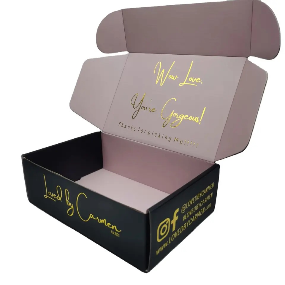 Custom Logo Cardboard Paper Shipping Box for Square Airplane Clothes Packaging