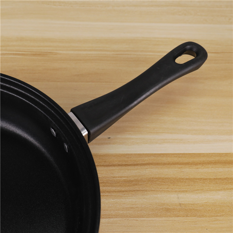 Family Kitchen Cooking Pot Cookware Set 12pcs Stainless Steel 410 Cookware Set with Black Handle
