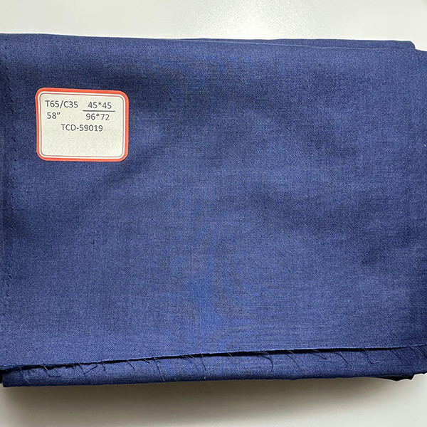 Tc 65/35 45X45 96X72 1/1 Pocket Cloth Dyed Polyester Cotton Shirt Fabric