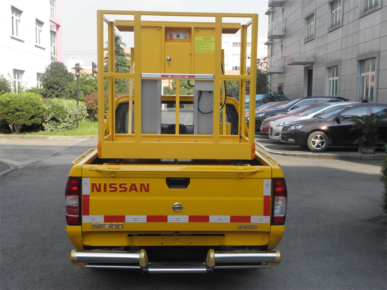 Hydraulic Aluminium Alloy Trailer Man Lift , Double Mast Trailer Mounted Boom Lift