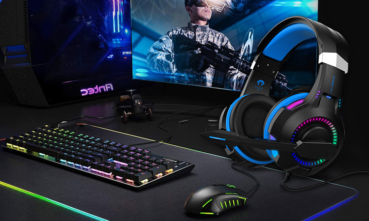RGB Wired Noise Cancelling PC Gaming Headset 2.2m Cord Length for Gamers