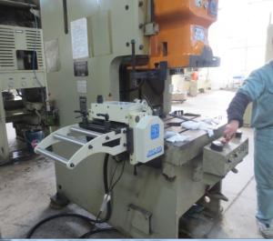 Wholesale Metal Sheet Roll Feeder Machine Rnc-200 Auto Roll Feeding Steel Sheet from china suppliers