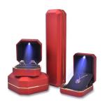 End LED Light Plastic Jewellery Gift Box for Small Items and Package