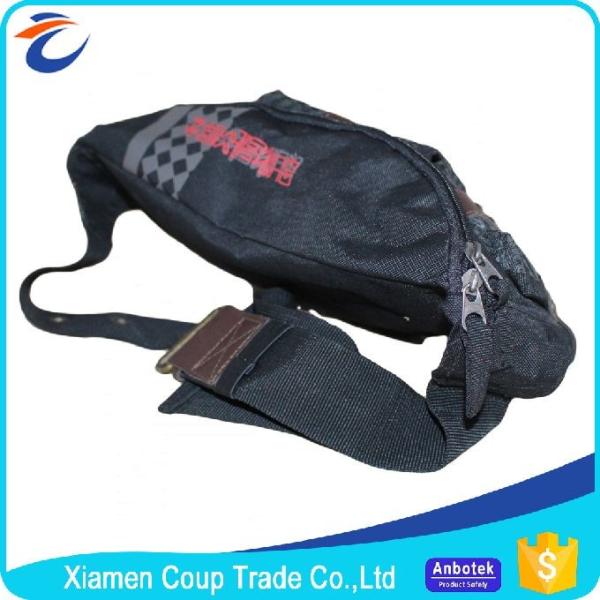 Polyester Sports Mens Waist Bag / Running Waist Bag Customized Color 36x16x2 Cm