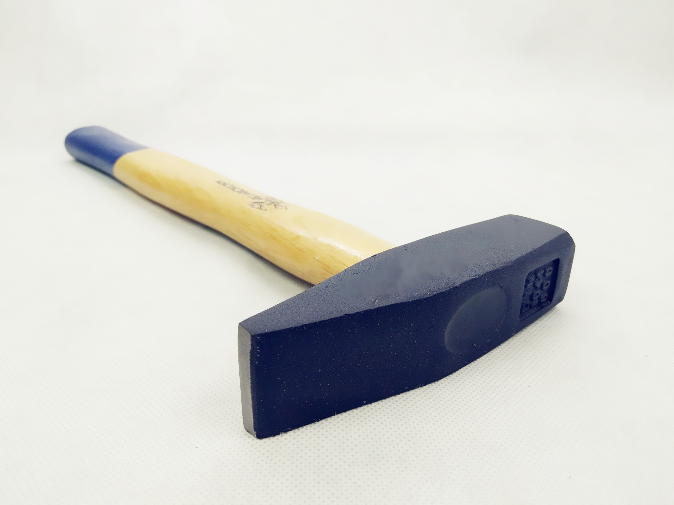 Hand working Tools 600G Carbon Steel Machinist Hammer with wooden handle