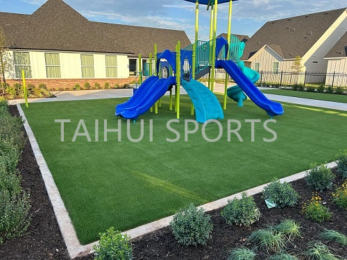 Interlocking Shock Pad Playground Especially Designed for Children Protection from Danger