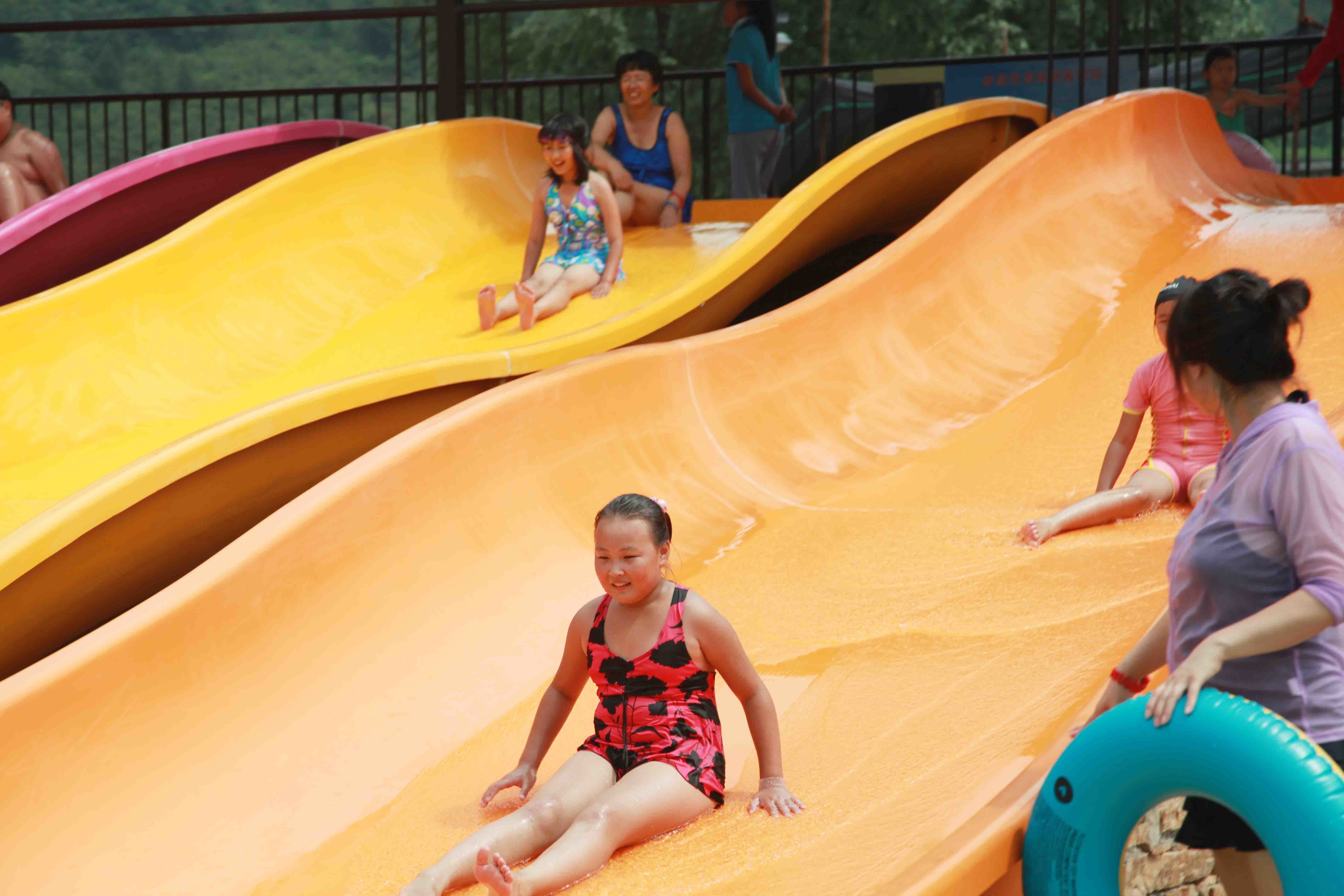 Water Park Equipment Kids' Water Slides Customized For Children