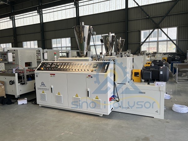 2 Feet By 2 Feet PVC Ceiling Tiles Extruder Machines 150-250kg/h