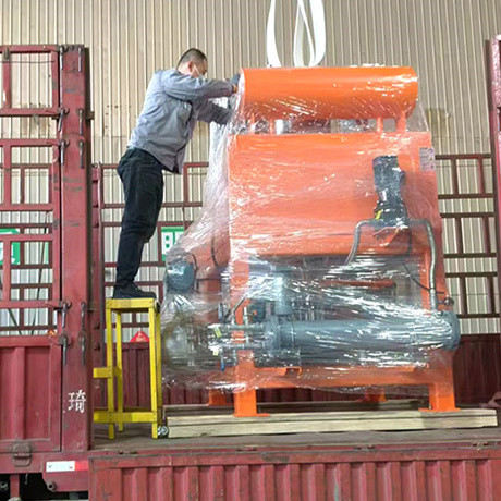 Water Cooled Electromagnetic Slurry Automatic Magnetic Iron Remover For Metal Ore Roughing And Non Metal Ore