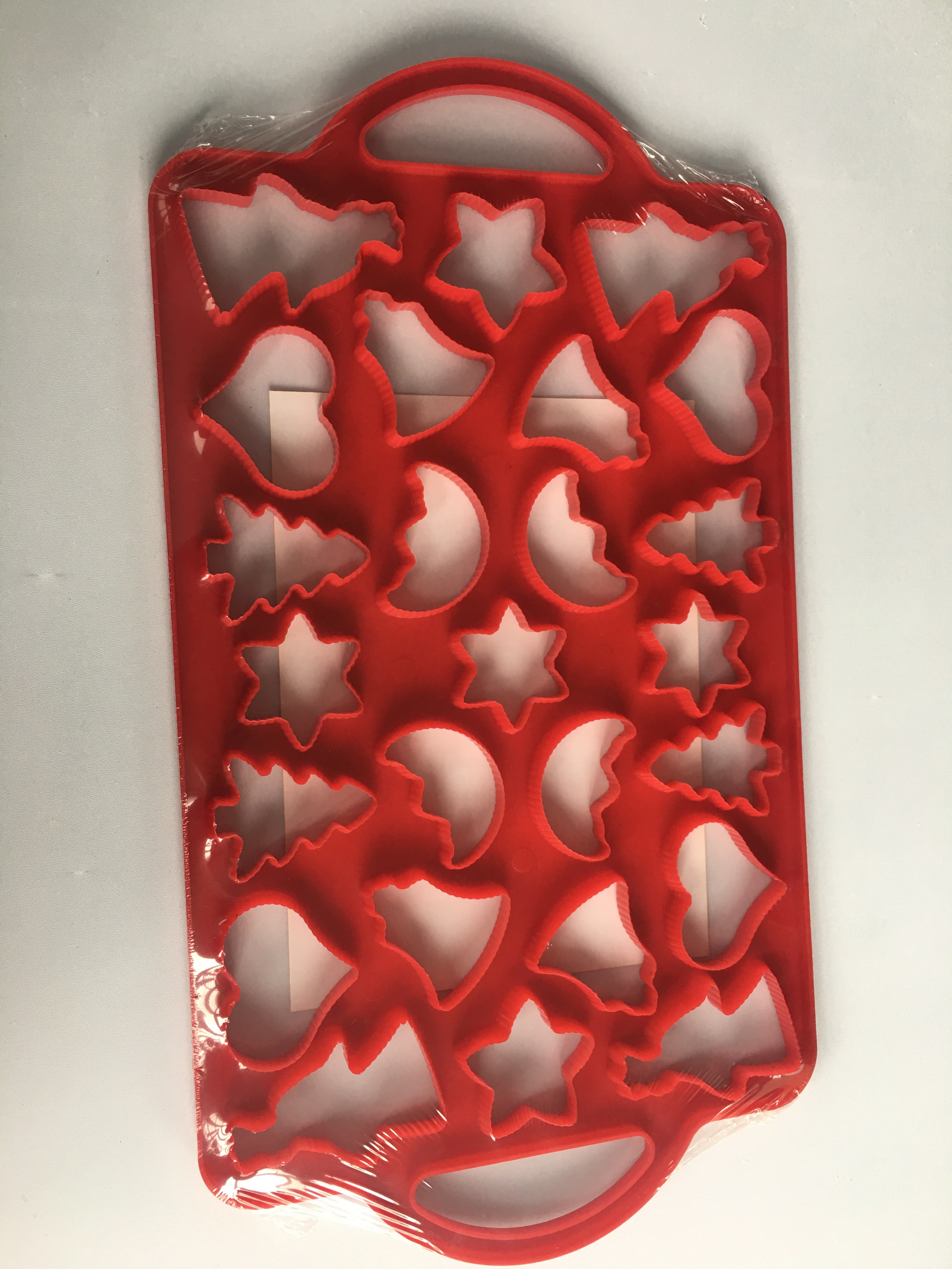 EEC 25pc Cookie Cutting Sheet Multiple Formine Per Biscotti 40 * 22 * 1.5cm Red
