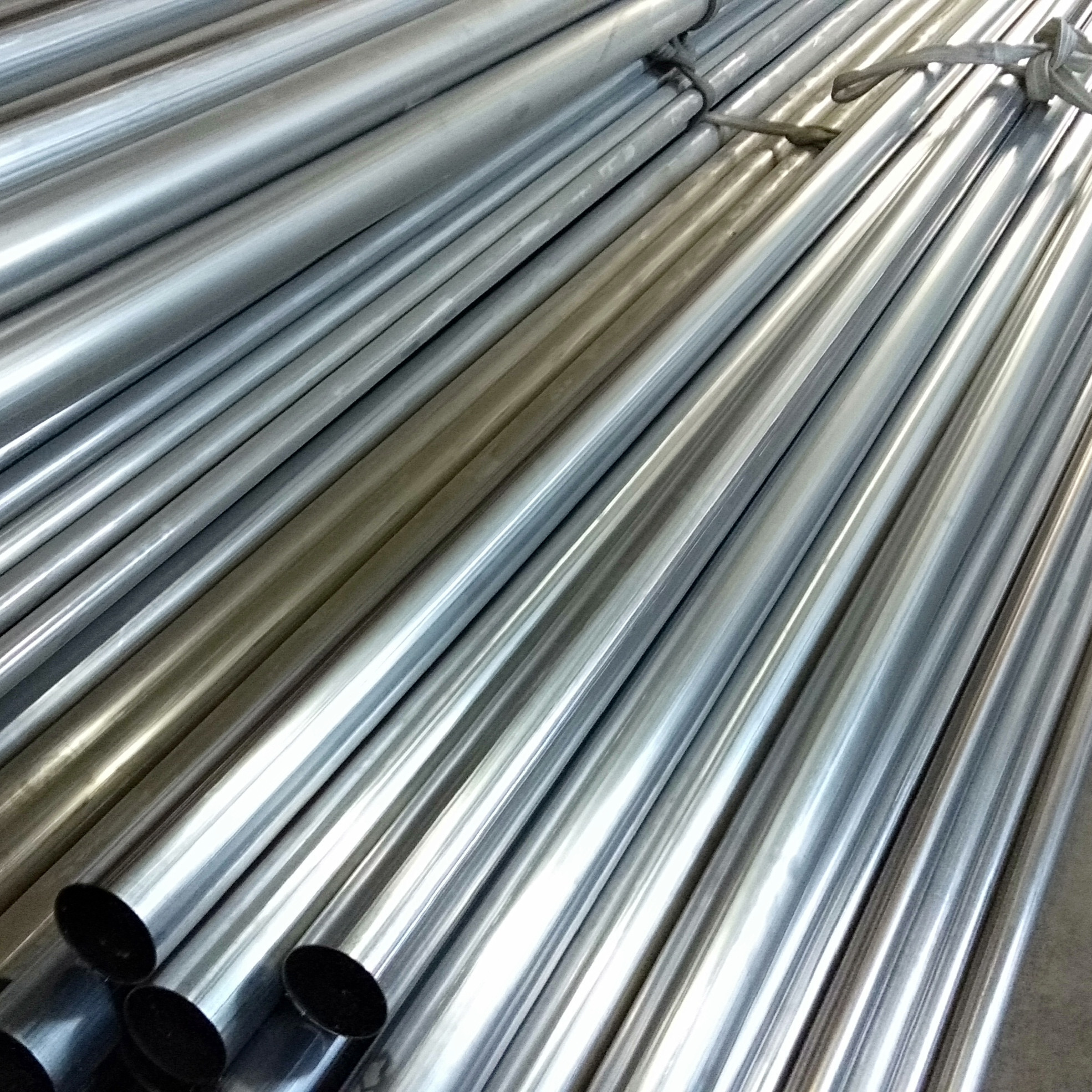 409L Stainless Steel Welded Tube 2D Polished SUH409L SS Pipe 60*1.5*6000 Auto Parts