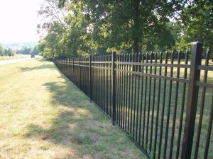 Wholesale Home Garden Powder Coated Top Spear Tubular Metal Fence from china suppliers