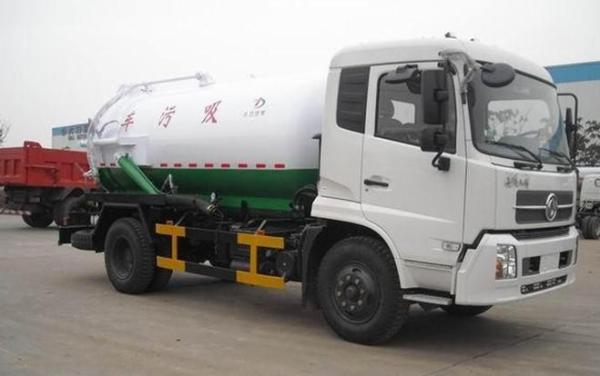 Dongfeng 4x2 3000-10000 Litres Special Purpose Truck Vacuum Sewage Suction