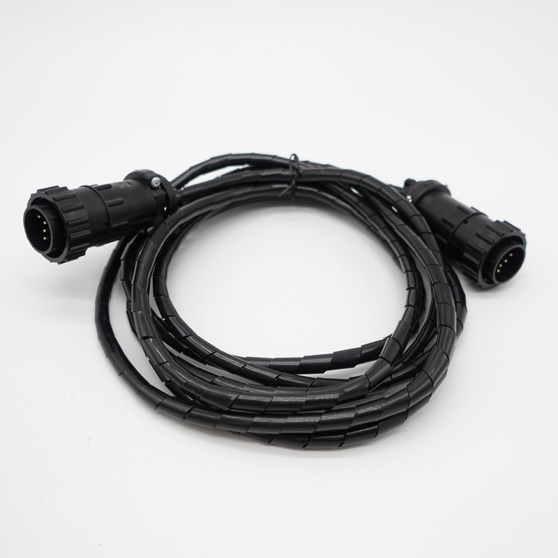 Auto Electrical Multi Cable Terminal Wire Connectors with OEM ODM Rohs Compliant Plastic