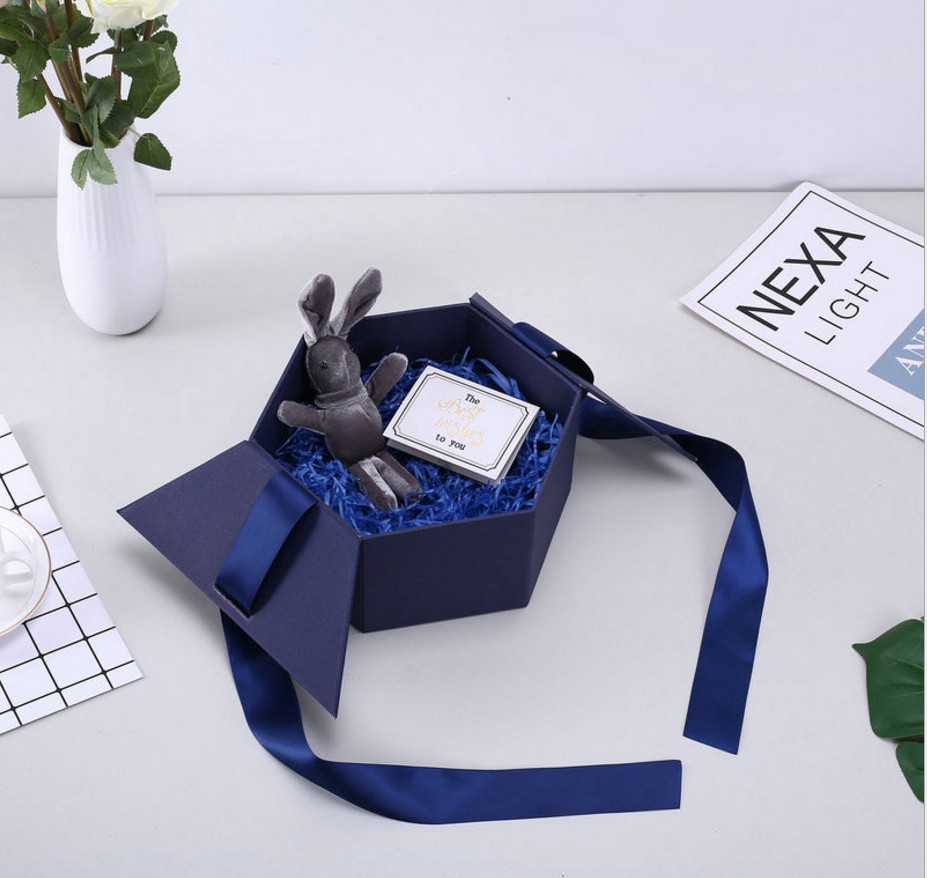 Cartoon Unicorn Baby Gift Box Set with Hand Gift Box