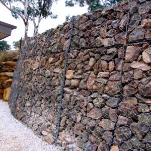 Wholesale 2.7mm Galvanized Retaining Wall Woven Gabion Baskets from china suppliers