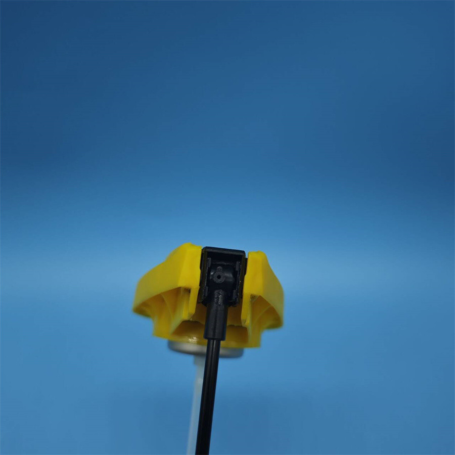High-Performance Adjustable Sprayer for Car Washing - Flexible Nozzle and Durable Build