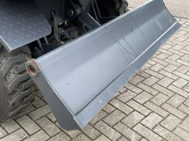 Doosan DX60W Excavator Blade