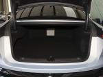 Model Vehicle 601km Range 83.2kWh Battery Capacity AWD Fast Charging Sunroof