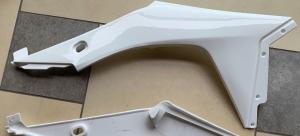 Wholesale Fuel Tank Side Cover Moto Spare Parts from china suppliers