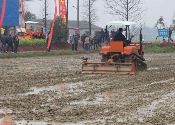 OEM Min Distance 410mm Soil Tillage Equipment Agri Farm Tractors