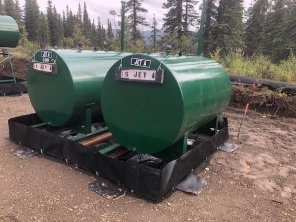 Compatibility Leak Containment Berm 1000 Gallon Capacity UV Resistant Chemical