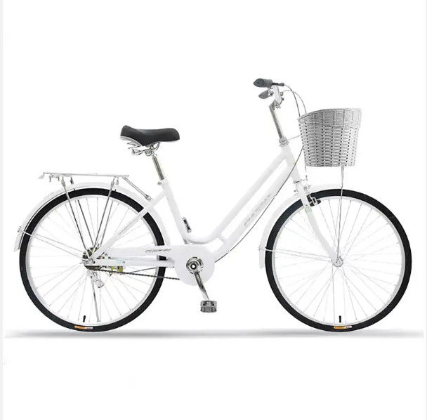 Lightweight White Classic City Bikes for Urban Commutes