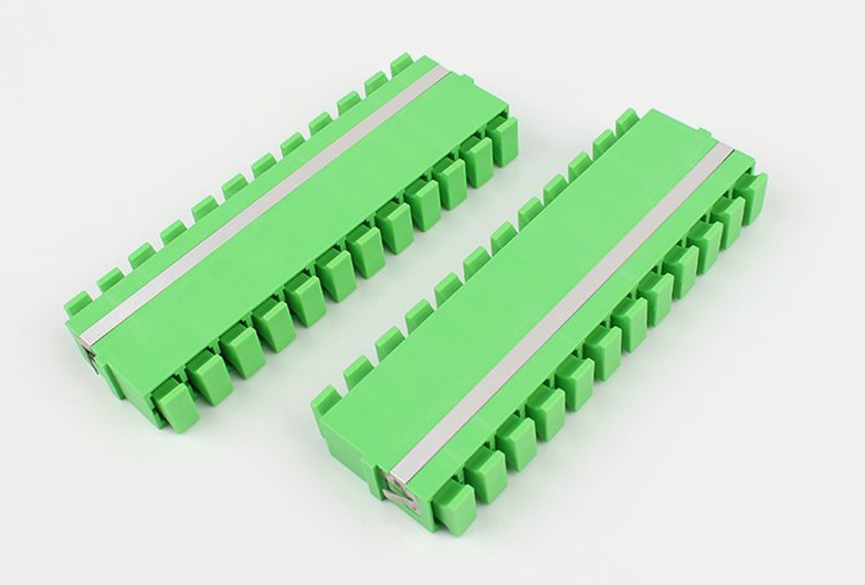 700 1