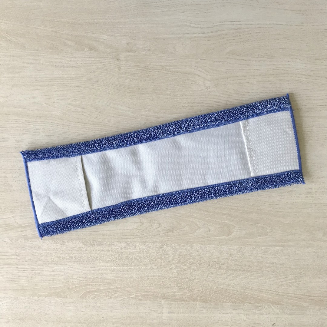 100% polyester absorb water flat mop house keeping wet mop Chinese suppiler with scrape