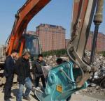Powerful Concrete Crusher Attachment Strong Crush Force Lightweight Reliable