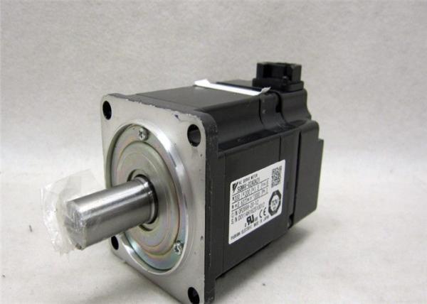 3 Phase Electric Servo Motor Yaskawa SGMAV-02ADA21 200V 200w 3000rpm Long