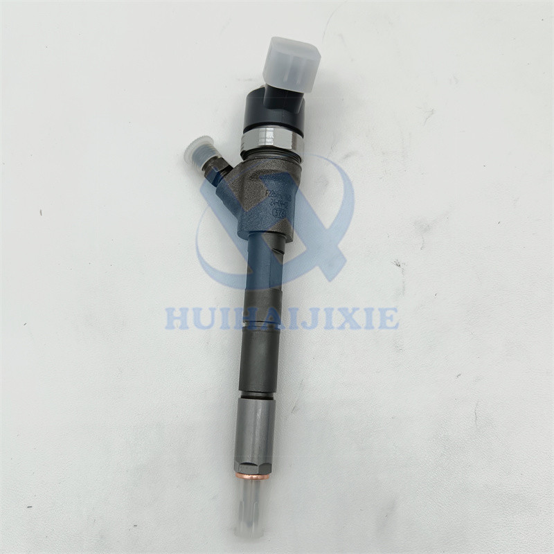 Excavator Engine Fuel Injector VOE21147445 0414693005 For Volvo EC240 EC290B 21147445