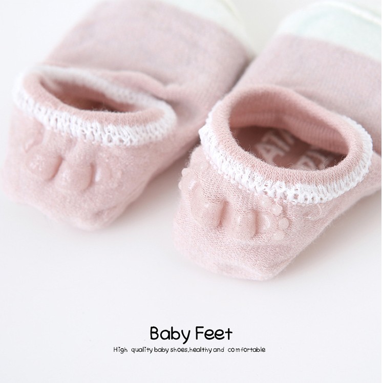Hot sell summer baby bow socks with cute animal pattern anti-slip socks