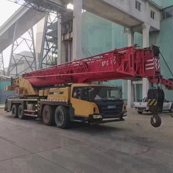 80 Ton Rated Loading Capacity Sany STC800 Mobile Truck Crane Single Row Cab