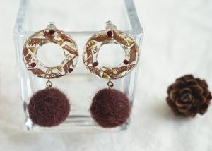 Wholesale Christmas Tale Wild Flower Felt Ball Blanket Ball Ring Green Ear Stud / Resin Ear Clip For Christmas from china suppliers