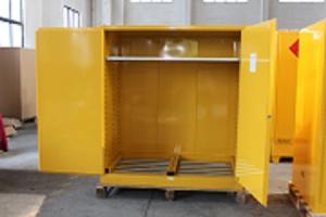 Wholesale 1.0mm galvanized Steel Horizontal Inflammable Flammable Storage Cabinet 2 Manual Close Doors Chemical Liquid from china suppliers