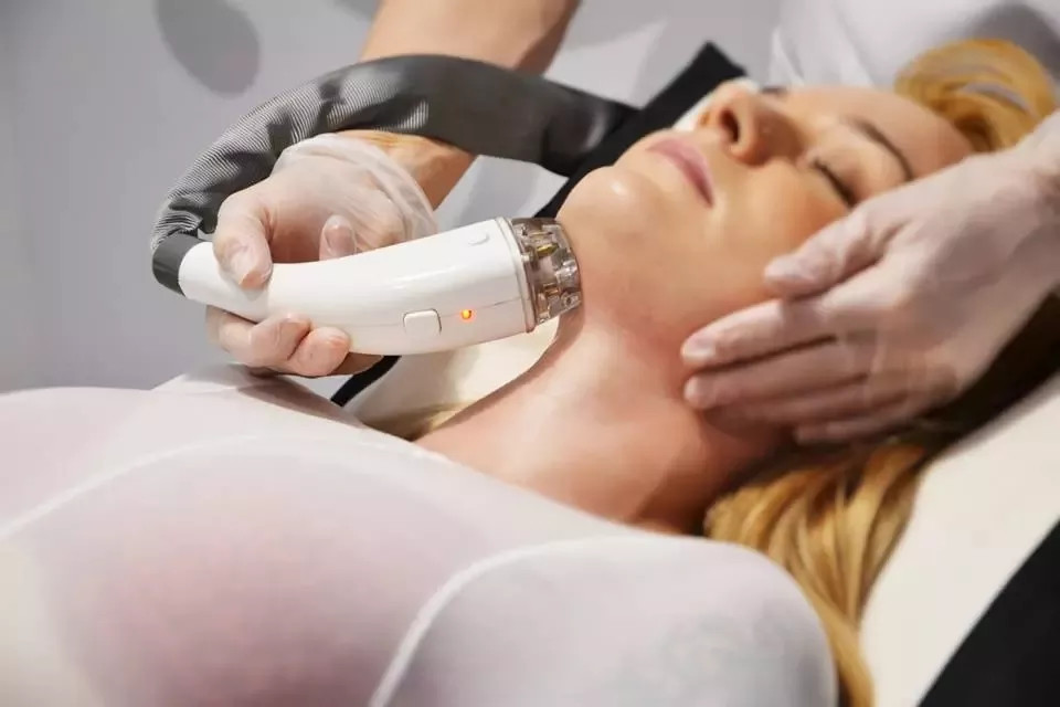 Big Middle Vacuum Roller Heads Vela Shape Machine Fat Reduction Skin Tightening V9
